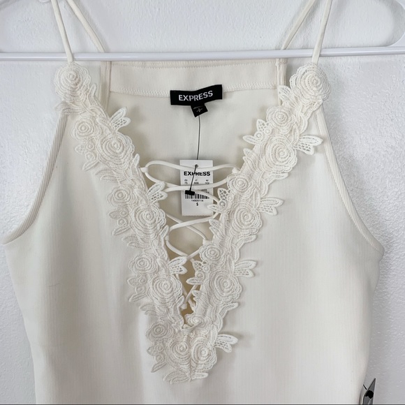 Express ivory deep plunge body suit - Picture 3 of 8